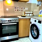홈스테이 Victor House
