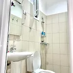 Victor House 홈스테이 *