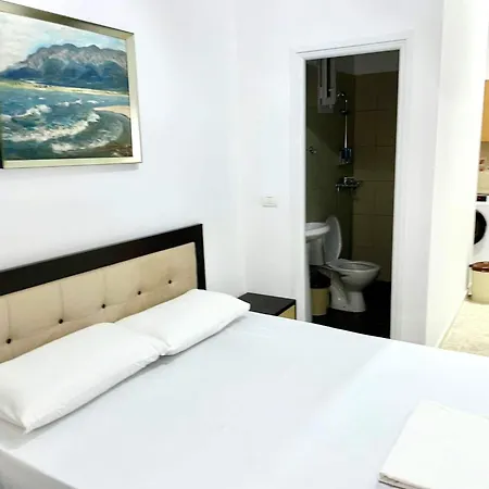 Victor House *