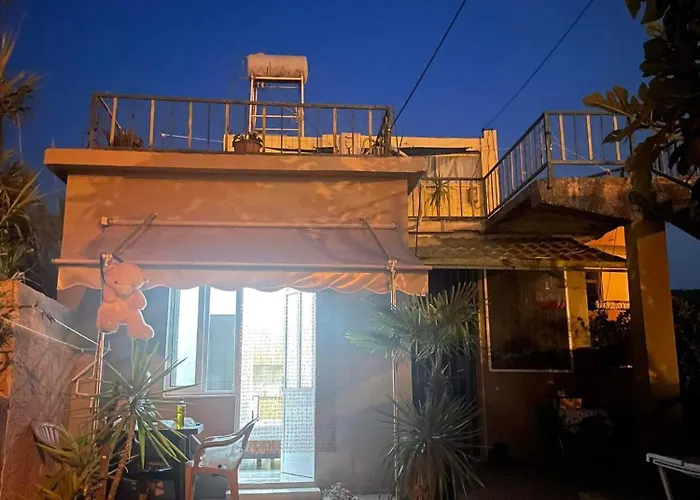 Victor House * Vlore