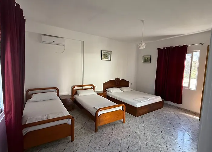Victor House Homestay Vlore