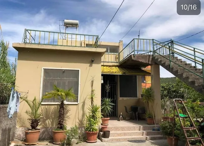 Victor House * Vlorë